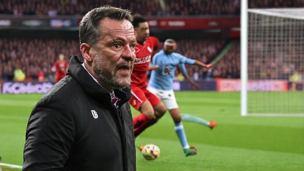 VAR争议判罚葬送红军！利物浦1-3曼城跌至第八