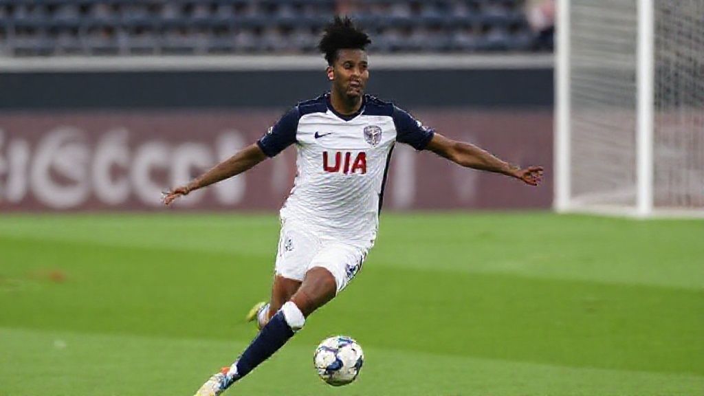 美国队遭遇伤病危机！中场铁闸亚当斯伤退 新星蒂尔曼临危受命